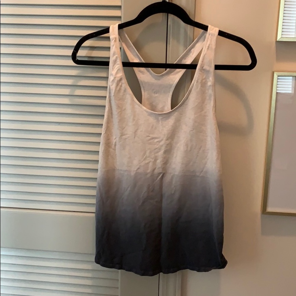 Lulu lemon size 6 tank